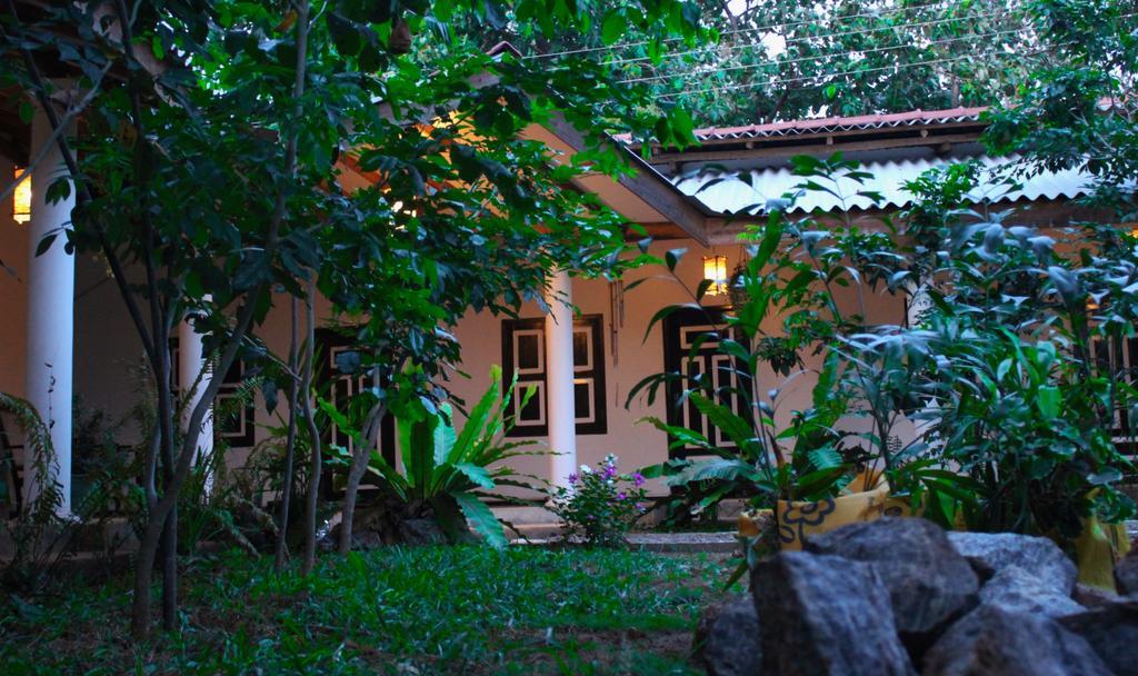 The Courtyard Villa Sigirija Zewnętrze zdjęcie